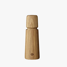 Load image into Gallery viewer, salt &amp; pepper mill, 7&quot;