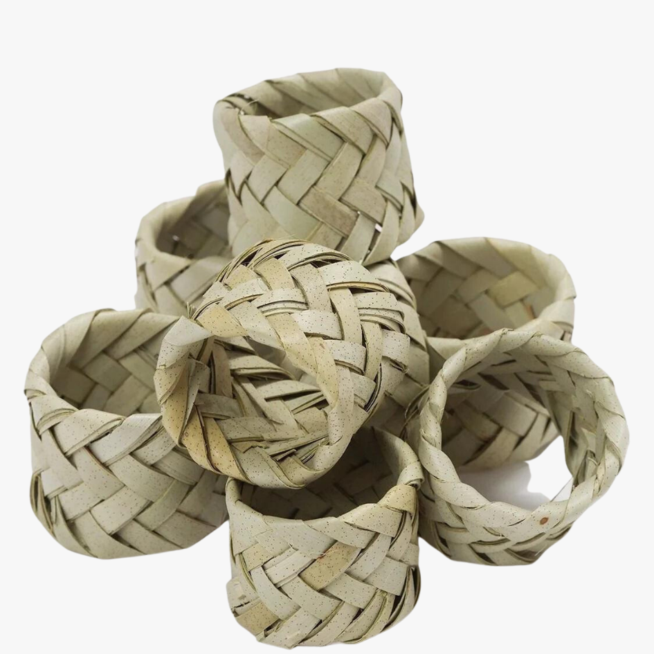 woven palm leaf napkin ring