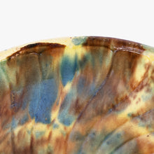 Load image into Gallery viewer, antique splatter serving plate