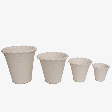 Ben Wolff white scallop pot