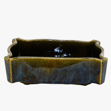 Load image into Gallery viewer, vintage olive green planter