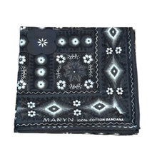 Load image into Gallery viewer, MARYN 02 scarf