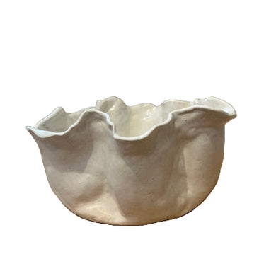 ruffled edge bowl