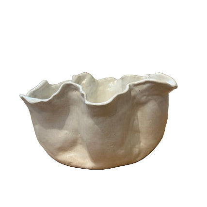 ruffled edge bowl