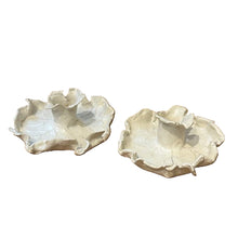 Load image into Gallery viewer, ruffled leaves candle holders