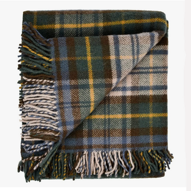 wool tartan throw - dress gordon