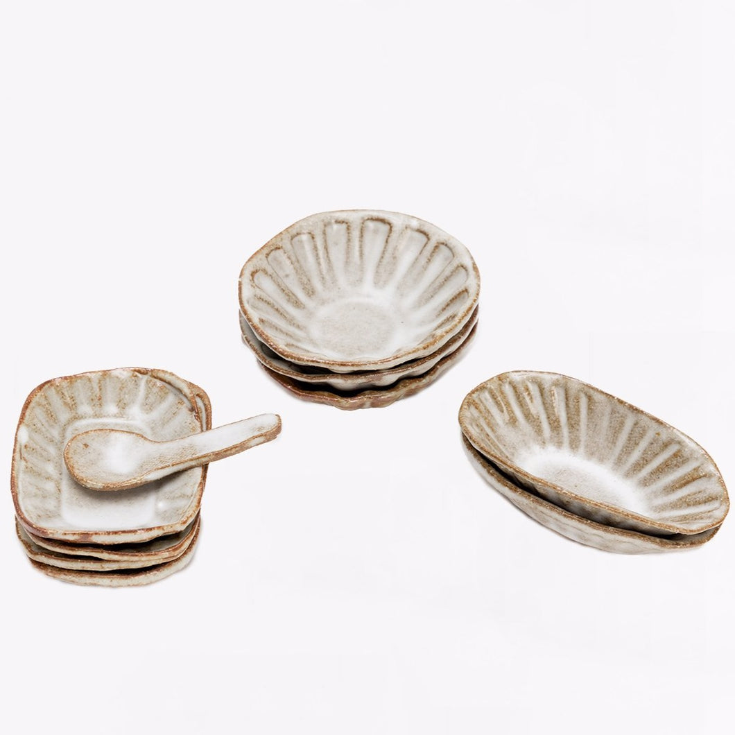 Paul Lowe small spice dish, white over brown clay