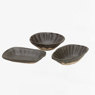 Paul Lowe small spice dish, matte black glaze